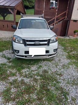 Ford Ranger 4 miestne - 3