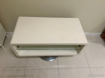 Predam stolik pod TV - 3
