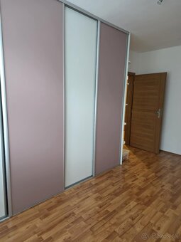 Predaj 2 izbového bytu v centre Popradu - 3