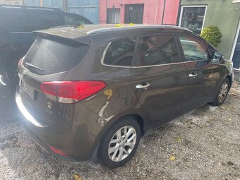 Kia carens 2017 7 miestna NEPOJAZDNA - 3