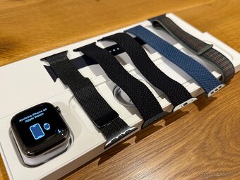 Apple Watch Series 8 45 mm Stainless Steel Graphite - 3