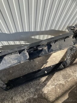 chladicova stena vw arteon 3c8 celo - 3