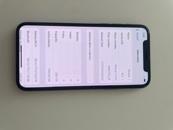 Krásny Iphone 11 Pro 256GB - 3