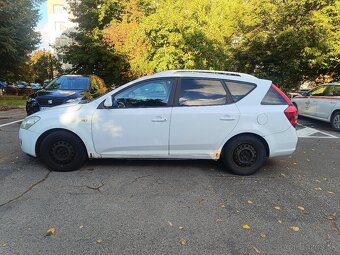 Kia Ceed Combi 2,0 CRDI - 3