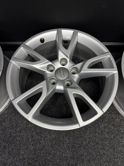 Alu AUDI Q3 5x112 17” 8U0071497 - 3