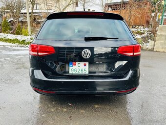 Volkswagen Passat Variant Comfortline 2.0Tdi 4/2017 - 3