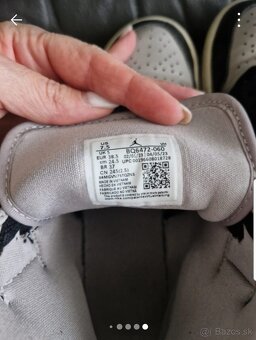 Nike Jordan 1 mid - 3