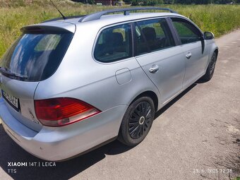 Volkswagen golf - 3