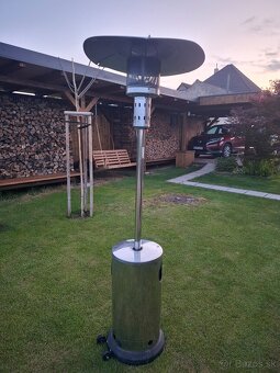 Terasový plynový ohrievač, plynová lampa ma LPG. - 3
