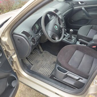 Predám Škoda Octavia 2 kombi, 1,9Tdi - 3