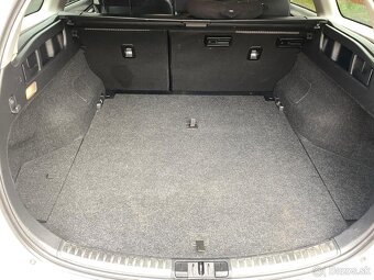 Toyota Auris Touring Sports 1.8 I VVT-i Hybrid ACTIVE trend - 3