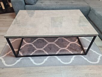 Konferenčný stolík - 3