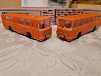 Autobus Ikarus 260 1:87 - 3