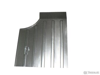 Přední části podlahy Škoda 120 - 3