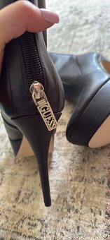 Guess - 3