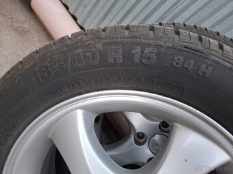 Suzuki Ignis obuté elektróny 15" 185/60 r15" - 3