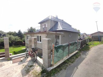 REZERVOVANÉ Dvojpodlažný dom so záhradou, Kamenec pod Vtáčn - 3