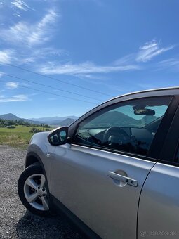 Nissan Qashqai TEKNA 4x4 automat - 3