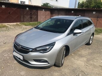 Opel Astra Sport Tourer diesel - 3