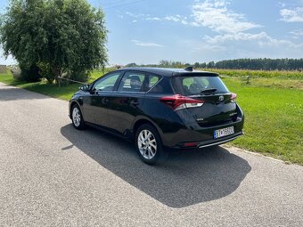 Toyota Auris 1,8 hybrid, r.v. 2016 - 3