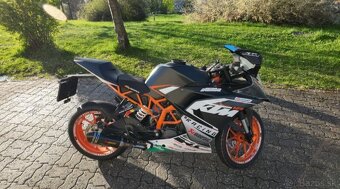 KTM RC 125 - 3