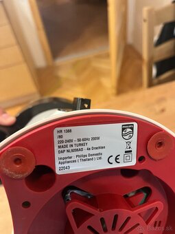 Elektricke struhadlo Philips HR1388/80 - 3