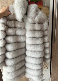 Nádherný luxusný kožuch z líšky - 3