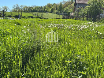 VÝNIMOČNÝ stavebný pozemok s nádherným výhľadom - 3