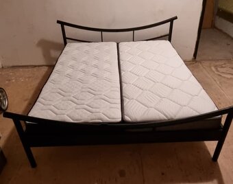 Manželská posteľ 160x200 - 3