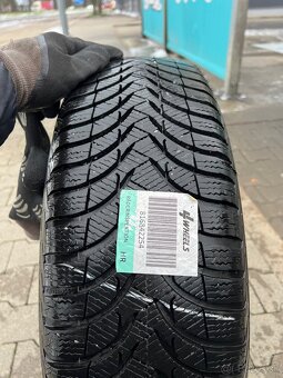 Original Mercedes GLA 215/60 R17 - 3