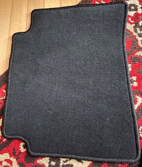 Predám koberceky Toyota corolla - 3