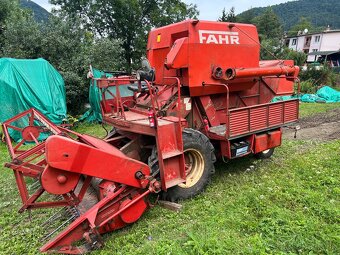 Kombajn fahr , claas , john deere - 3