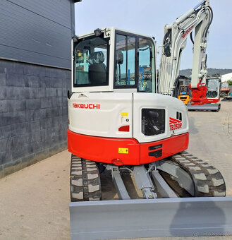 TAKEUCHI TB350R DIESEL - 3