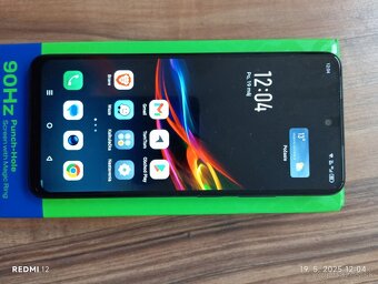 Predam mobil Infinix Smart 8. - 3