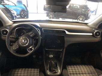 MG ZS Essential plus - 3
