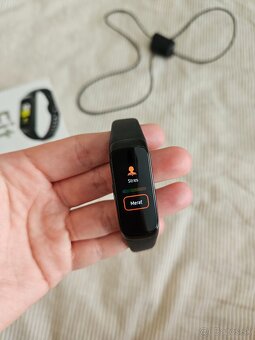 Samsung Galaxy Fit náramok - 3
