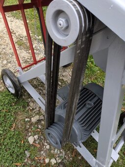 Cirkularka Hop tovární okruzná pila - 3