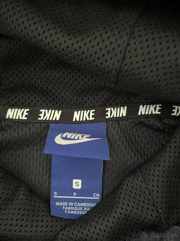 Mikina Nike s kapucňou S - 3