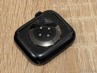 Apple watch 9 45mm Midnight - Super stav, Batéria 100% - 3