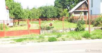 Veľký slnečný investičný pozemok s rodinným domom – Michalov - 3