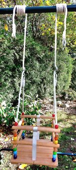 detská drevená hojdačka - 3