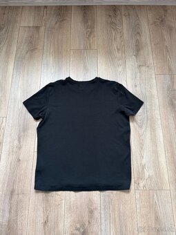 Čierne tričko Reserved - 3