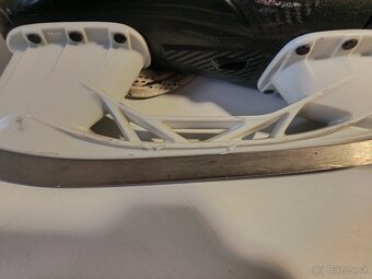 CCM super tacks - 3
