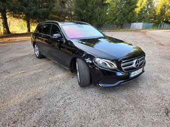 Mercedes-Benz e 220d 4x4 - 3