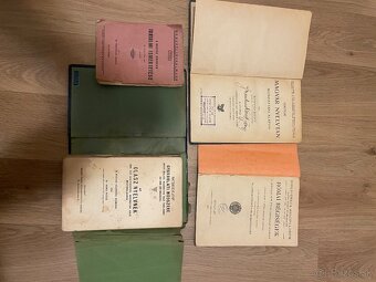 Knihy staré maďarské 3 - 3