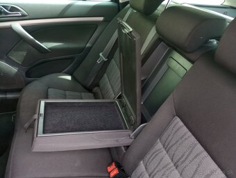 Octavia 2 1.6tdi 77kw combi - 3