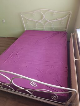 Kovova postel - 3