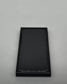 Samsung Galaxy Z Flip 5 512GB - 3