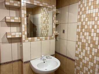 3-izbový byt s balkónom v tichej lokalite - 3