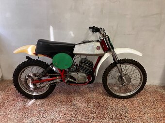 ČZ 250 typ 980 motokros r.v. 1975 - typ 980 - 3